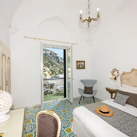 Reginella Hotel 3*